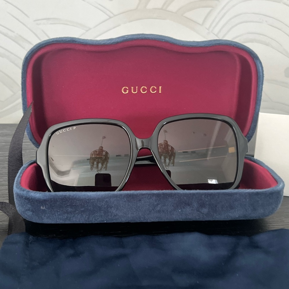 Gucci sunglasses